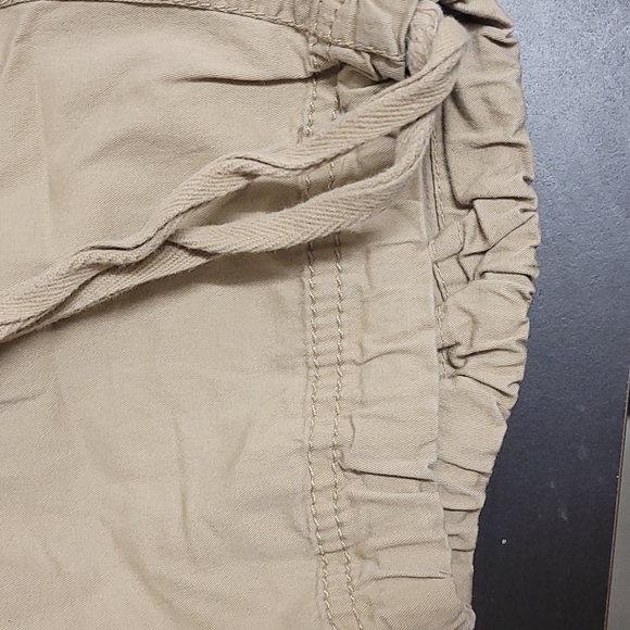 Bermuda shorts - Picture 6 of 8